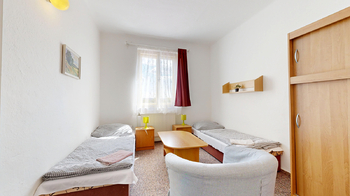 Penzion - Prodej ubytovacího zařízení 820 m², Varvažov