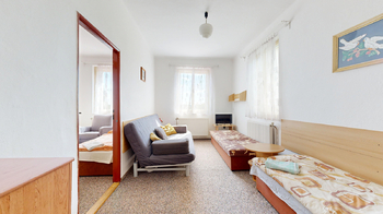 Penzion - Prodej ubytovacího zařízení 820 m², Varvažov
