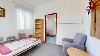 Penzion - Prodej ubytovacího zařízení 820 m², Varvažov