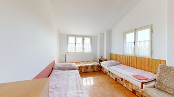 Penzion - Prodej ubytovacího zařízení 820 m², Varvažov