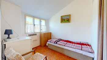 Penzion - Prodej ubytovacího zařízení 820 m², Varvažov