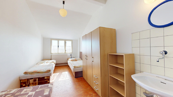 Penzion - Prodej ubytovacího zařízení 820 m², Varvažov