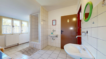 Penzion - Prodej ubytovacího zařízení 820 m², Varvažov