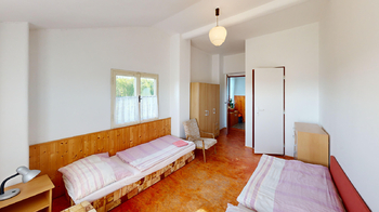 Penzion - Prodej ubytovacího zařízení 820 m², Varvažov