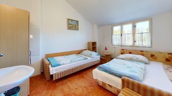 Penzion - Prodej ubytovacího zařízení 820 m², Varvažov