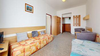 Penzion - Prodej ubytovacího zařízení 820 m², Varvažov
