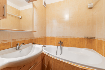 Pronájem bytu 3+1 v osobním vlastnictví 70 m², Praha 5 - Radlice