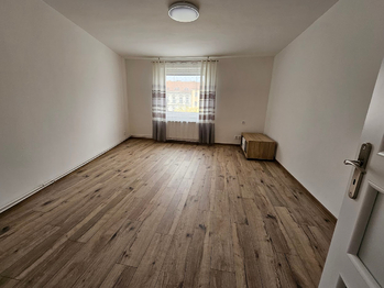 Pronájem bytu 1+1 v osobním vlastnictví 52 m², Znojmo