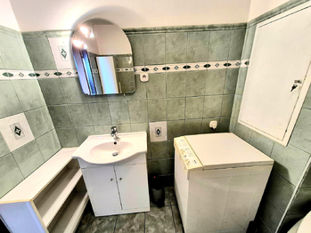 Pronájem bytu 3+kk v družstevním vlastnictví 69 m², Praha 4 - Háje