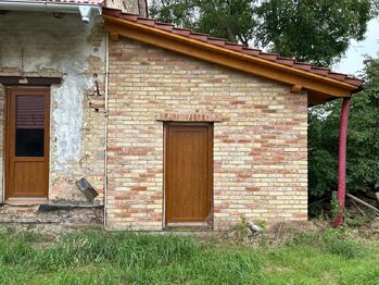 Venkovský dům Letošov - Prodej zemědělského objektu 315 m², Nesovice