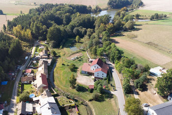 Penzion Mlejn Kundratice - Prodej zemědělského objektu 850 m², Kundratice 
