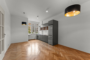 Prodej bytu 4+kk v osobním vlastnictví 98 m², Praha 6 - Bubeneč