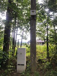 elektropilíř, elektřina vyvedená na pozemek - Prodej pozemku 2538 m², Janovice v Podještědí