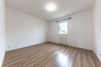 Pokoj 1. - Prodej domu 79 m², Peruc