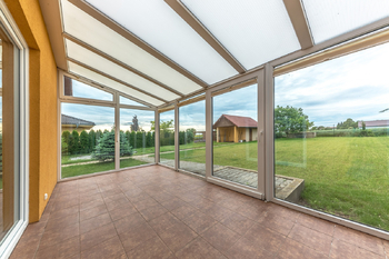 Zimní zahrada - Prodej domu 79 m², Peruc