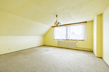 Prodej domu 242 m², Dřísy