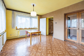 Prodej domu 242 m², Dřísy
