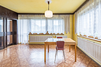 Prodej domu 242 m², Dřísy