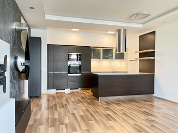 Pronájem bytu 3+kk v osobním vlastnictví 78 m², Praha 4 - Háje