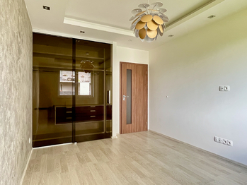Pronájem bytu 3+kk v osobním vlastnictví 78 m², Praha 4 - Háje