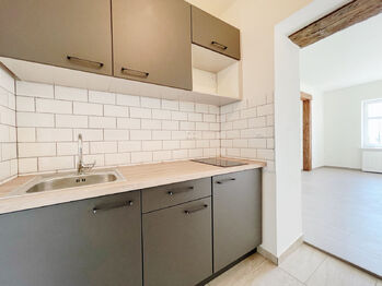 Pronájem bytu 1+kk v osobním vlastnictví 29 m², Lety