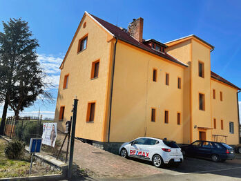 Pronájem bytu 1+kk v osobním vlastnictví 29 m², Lety