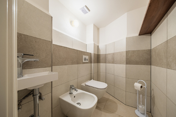 Pronájem bytu 3+1 v osobním vlastnictví 85 m², Praha 1 - Malá Strana