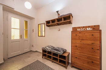 Pronájem bytu 3+1 v osobním vlastnictví 85 m², Praha 1 - Malá Strana