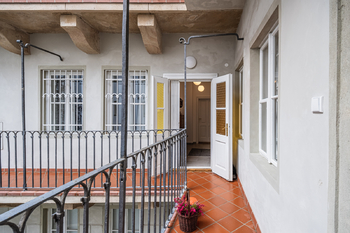 Pronájem bytu 3+1 v osobním vlastnictví 85 m², Praha 1 - Malá Strana