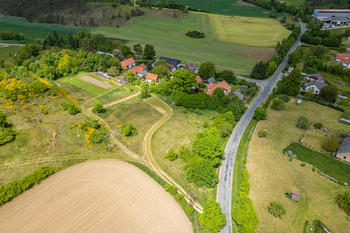 Prodej pozemku 1398 m², Milešov