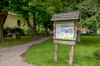Prodej pozemku 932 m², Ondřejov