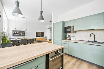 Prodej bytu 3+kk v osobním vlastnictví 84 m², Hradec Králové