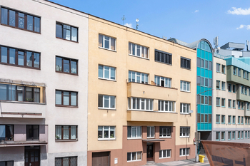 Prodej bytu 3+kk v osobním vlastnictví 84 m², Hradec Králové