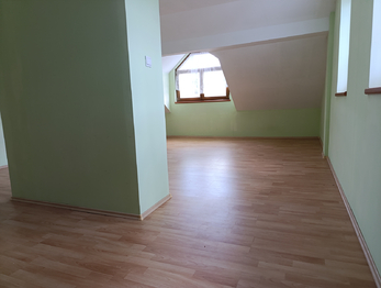 obytná půda - Prodej domu 69 m², Teplice