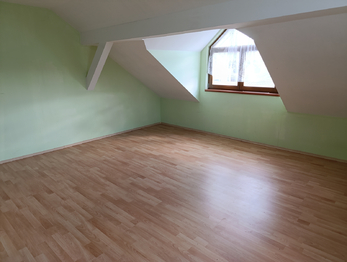 obytná půda - Prodej domu 69 m², Teplice