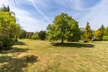 Prodej zemědělského objektu 750 m², Snědovice