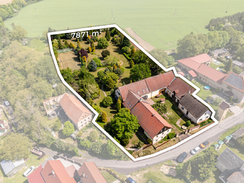 Prodej zemědělského objektu 750 m², Snědovice