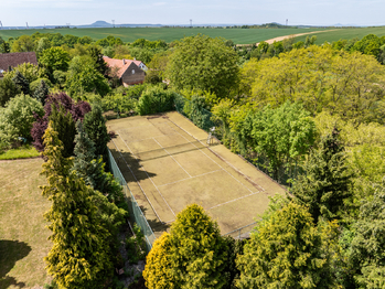 Prodej zemědělského objektu 750 m², Snědovice