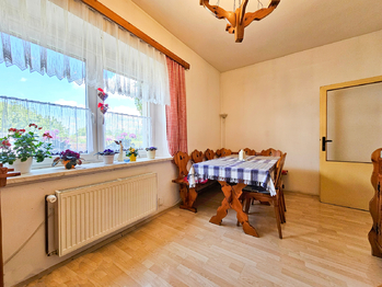 Prodej domu 160 m², Výškov