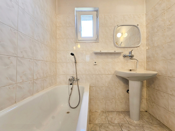 Prodej domu 160 m², Výškov