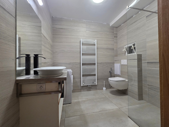 Pronájem bytu 3+kk v osobním vlastnictví 73 m², Praha 6 - Břevnov