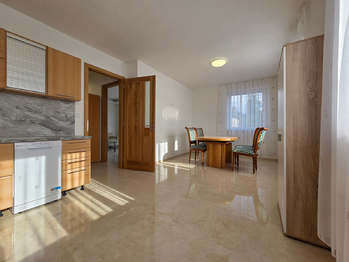 Pronájem bytu 3+kk v osobním vlastnictví 73 m², Praha 6 - Břevnov