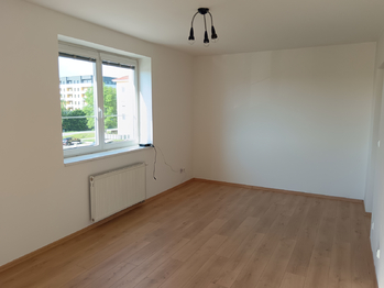 Pronájem bytu 2+kk v družstevním vlastnictví 40 m², České Budějovice