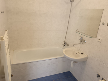 Pronájem bytu 2+kk v družstevním vlastnictví 40 m², České Budějovice
