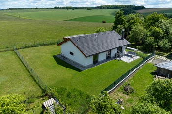 Prodej domu 100 m², Hvozdná