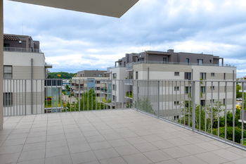 Pronájem bytu 2+kk v osobním vlastnictví 77 m², Praha 8 - Dolní Chabry