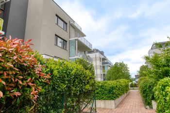 Pronájem bytu 2+kk v osobním vlastnictví 77 m², Praha 8 - Dolní Chabry