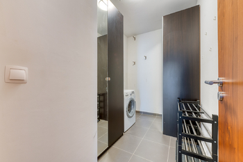 Pronájem bytu 2+kk v osobním vlastnictví 77 m², Praha 8 - Dolní Chabry