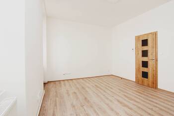kuchyň 19 m2 - Pronájem bytu 2+1 v osobním vlastnictví 59 m², Kutná Hora