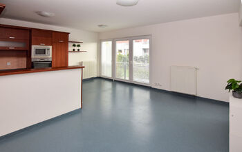 Prodej bytu 3+kk v osobním vlastnictví 76 m², Praha 10 - Pitkovice